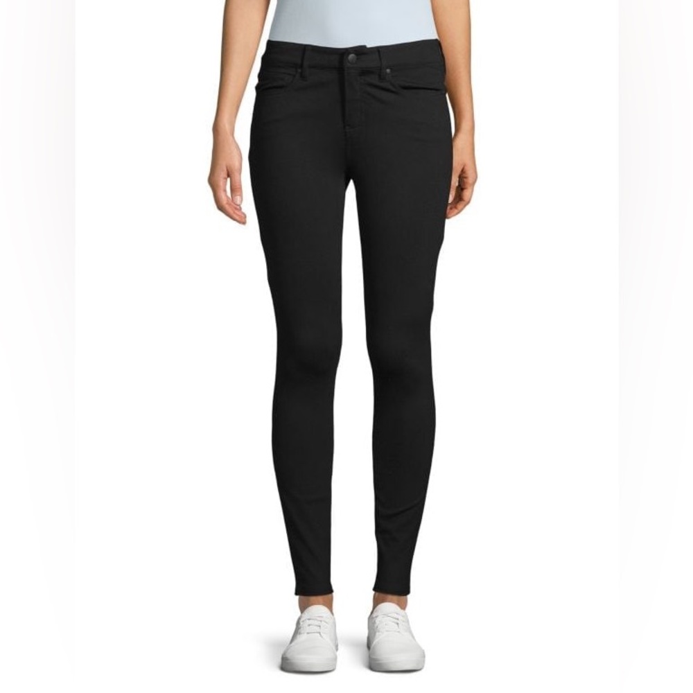 Joe’s Jeans black Mid Rise Ponte Skinny Jeans